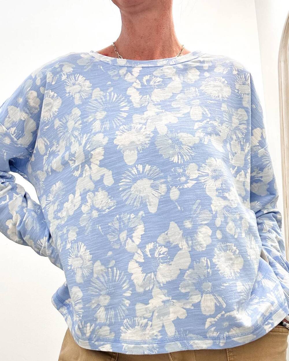 NEW ESCAPE terry pullover sweatshirt in high tide
